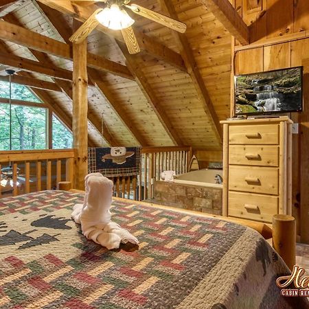 Cozy Mountain Hideaway Villa Gatlinburg Ruang foto