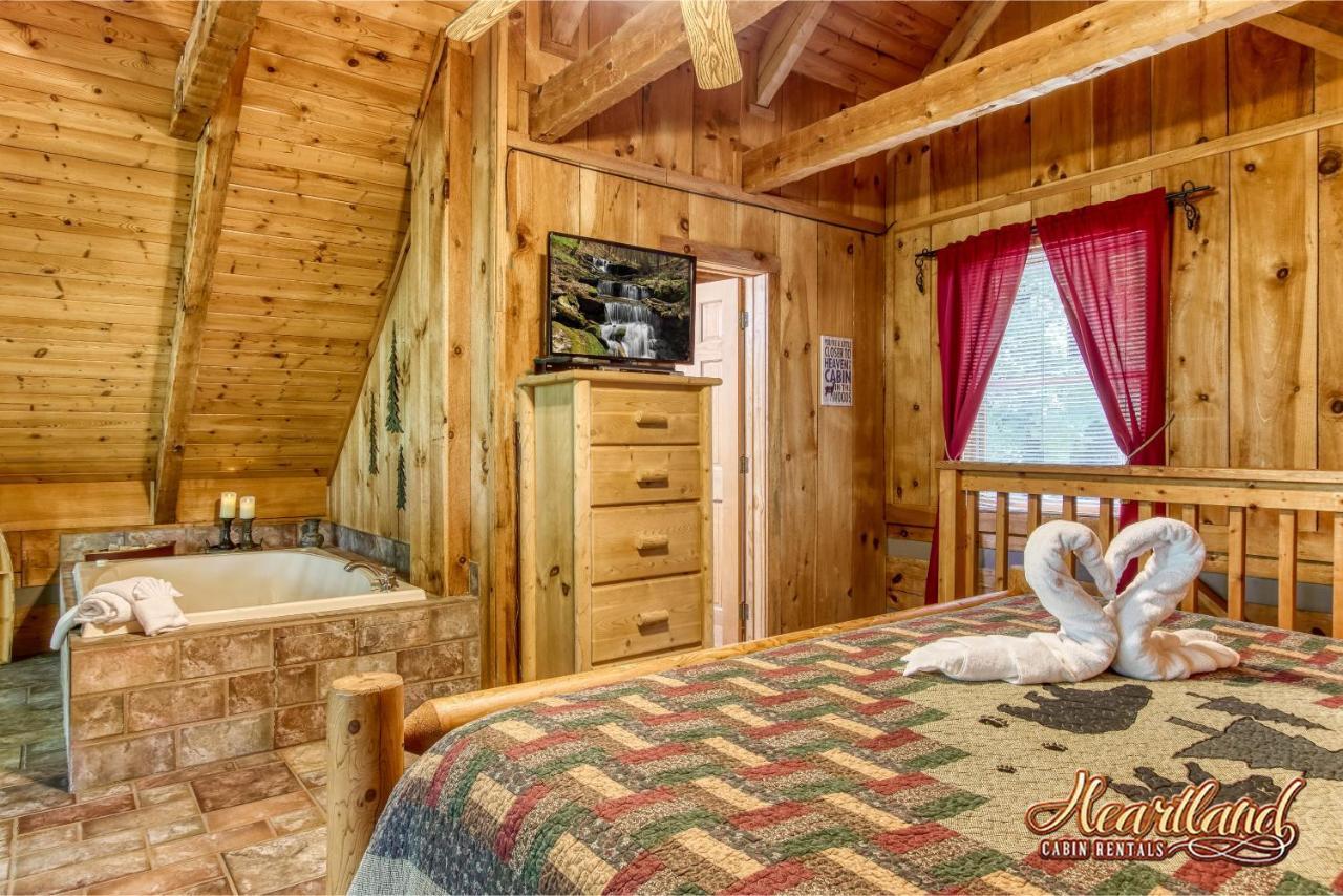 Cozy Mountain Hideaway Villa Gatlinburg Bagian luar foto