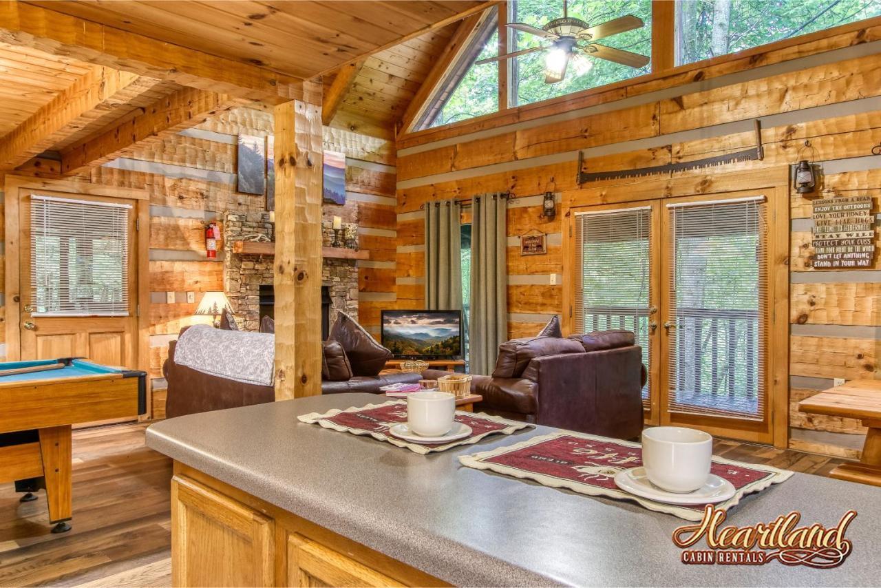 Cozy Mountain Hideaway Villa Gatlinburg Bagian luar foto
