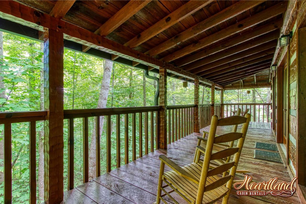 Cozy Mountain Hideaway Villa Gatlinburg Bagian luar foto