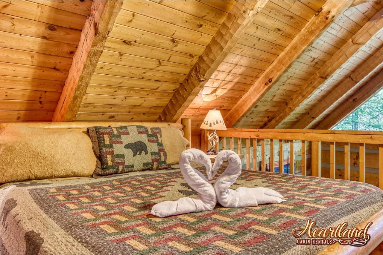 Cozy Mountain Hideaway Villa Gatlinburg Bagian luar foto